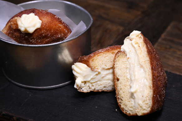 Bomboloni.
