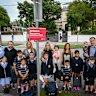 New parking restrictions on Willoby avenue in Glen Iris outside Caulfield Grammar school have not fixed the problem of congestion.