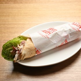 The chicken and bastourma flatbread.
