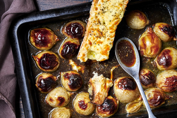 Braised French onions with cheesy horseradish toasts.