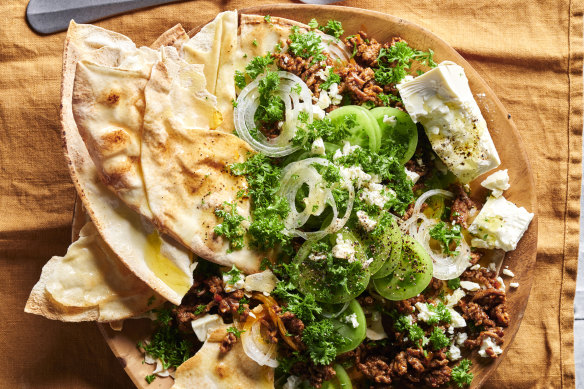 Fresh, bright flavours meet the mellow complexity of spiced lamb in this autumnal salad.