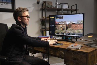 Fabien Laurier using the new global waste finding tool.