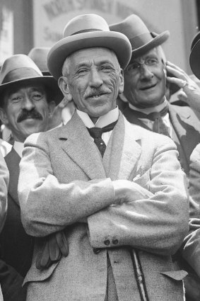 Australian Prime Minister Billy Hughes outside Central Hall, Sydney, on his return
from the Paris Peace Conference, July 1919.