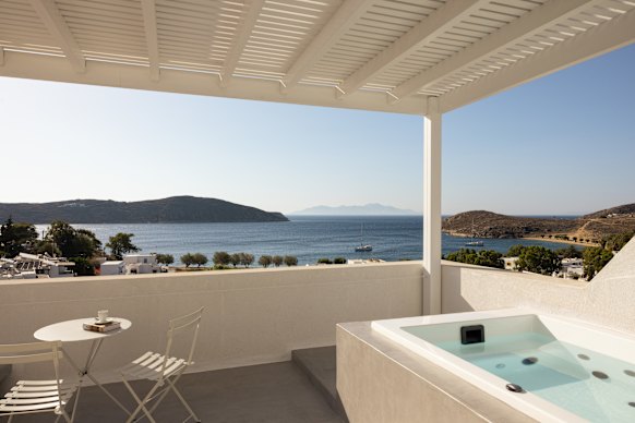 Nostos, Serifos … thoughtful, organic design just a short stroll from Serifos’ pristine shores.