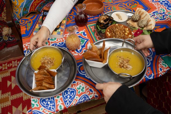 The lentil soup with toasted pita bread.