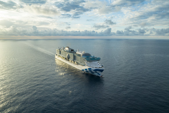 A heart of glass – the all-new Sun Princess.