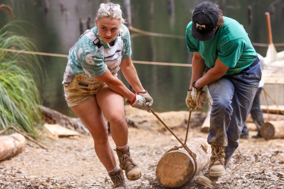 Twelve strangers have 17 days to build a 330m floating bridge made of logs and rope in the new competition show The Bridge Australia.