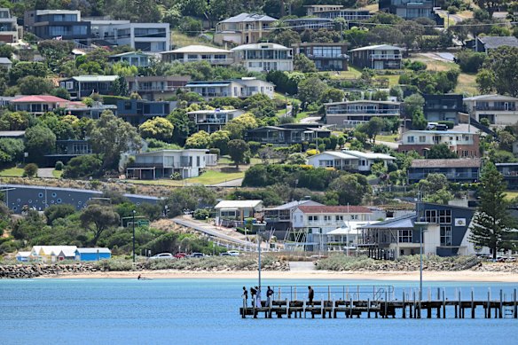 The Mornington Peninsula has experienced a near 30 per cent rise in non-hosted Airbnb listings within four years.  