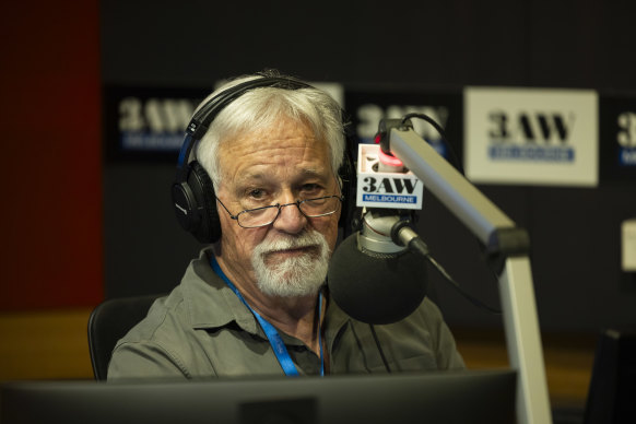  Neil Mitchell’s final morning in the 3AW studio in December 2023.