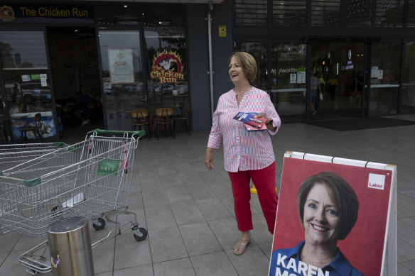 Karen McKeown campaigning in Cranebrook before the 2023 election.