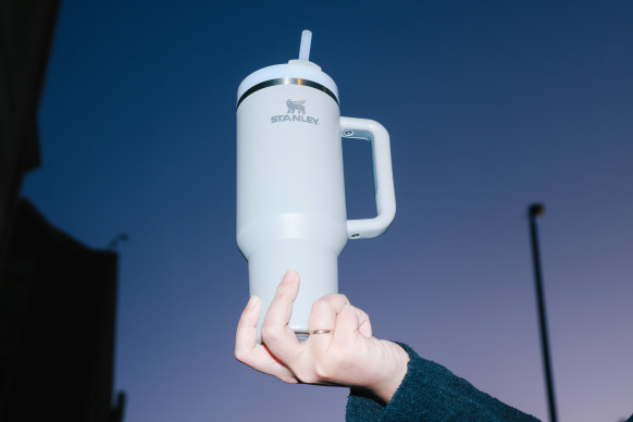 Is there any reason to carry around 5 per cent of one’s body weight in liquid? No.