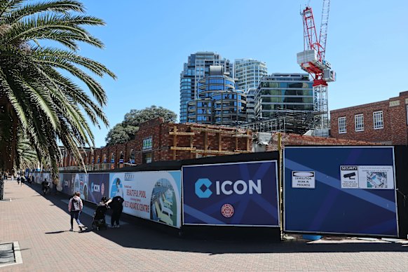 North Sydney Council partly blamed its financial woes on the troubled redevelopment of North Sydney Olympic Pool. 