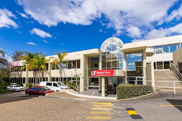 Queensland Investment Corp sold a key site in Chatswood to a private local investor for $30.50 million.