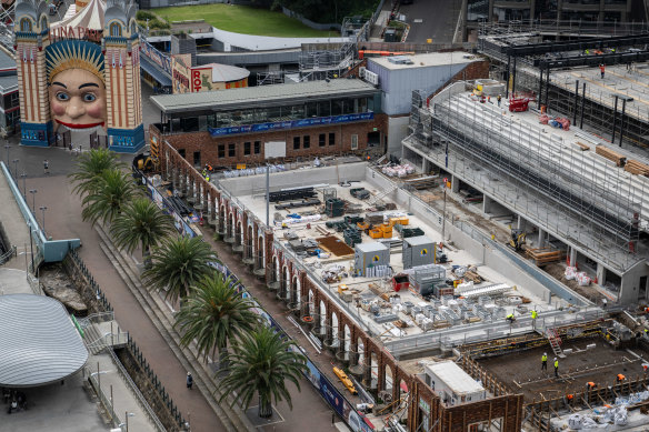 Defects found in a steel structure that is part of the pool redevelopment are being blamed for the most recent delays.