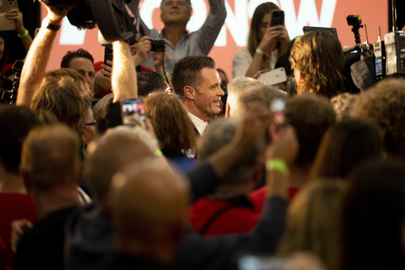 Labor leader Chris Minns arrives at a reception at the Novotel Hotel in Brighton-Le-Sands after winning the NSW state election.