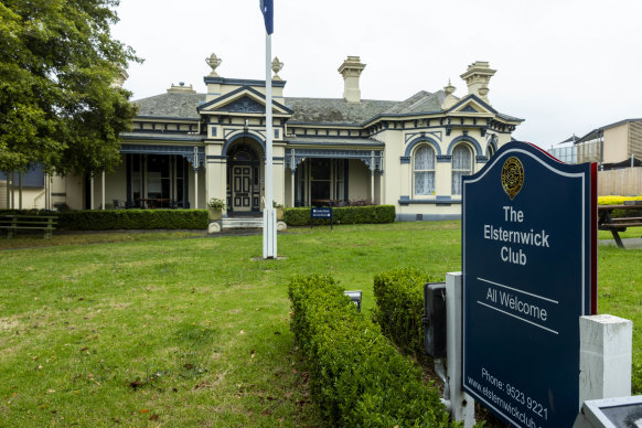 The Elsternwick Club is housed in the historic villa Stanmere. 