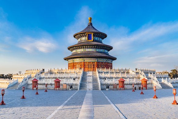 Beijing’s imperial Temple of Heaven is a UNESCO World Heritage-listed complex 15th-century Confucian building. 