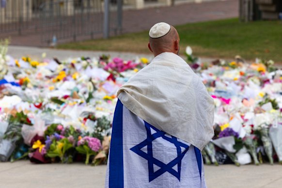 Mourners have created a floral tribute to the victims at the Bondi Pavilion.