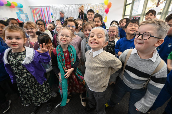 Cranbourne Primary has been running the 100 Day of School event for five years. 