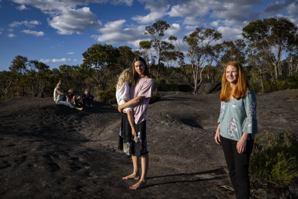 Local residents Nicole Romain (right) and Thea Harris (left) are opposed to plans to build hundreds of homes in bushland at Belrose.