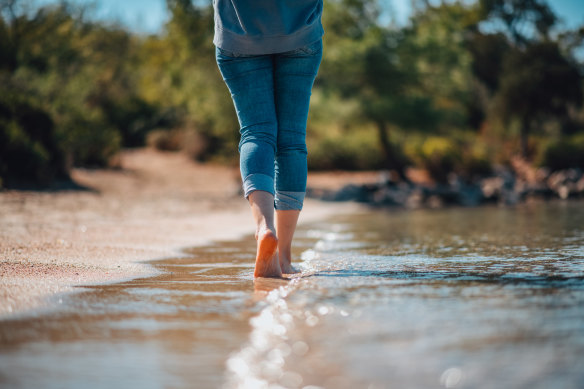 Christmas can be hard if it’s linked to the anniversary of the death of a loved one, but Sarah Thomas discovered that after more than 20 years, it’s still possible to find comfort. 