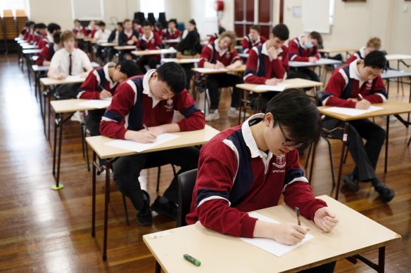 HSC students will now be able to calculate their likely ATAR using an online tool.