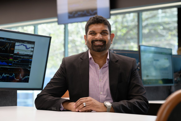 Dr Prashan Karunaratne teaches the commerce capstone unit at Macquarie Business School.