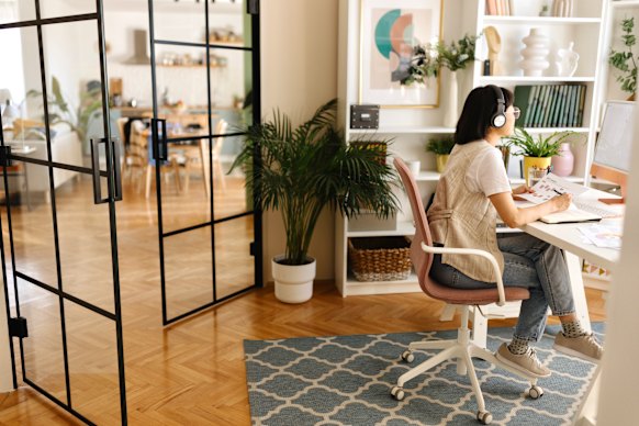 Working from home can have its benefits, but it’s leaving some workers feeling lonelier than before.