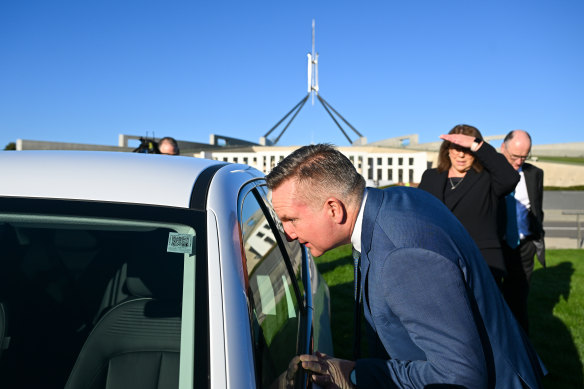 Look, no fuel emissions. Chris Bowen at Wednesday’s announcement of the government’s National Electric Vehicle Strategy in Canberra.