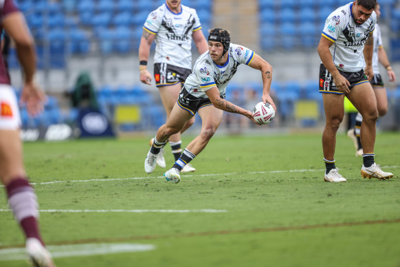 Blake Mozer, in action for Souths Logan Magpies, was solid against Wynnum Manly.