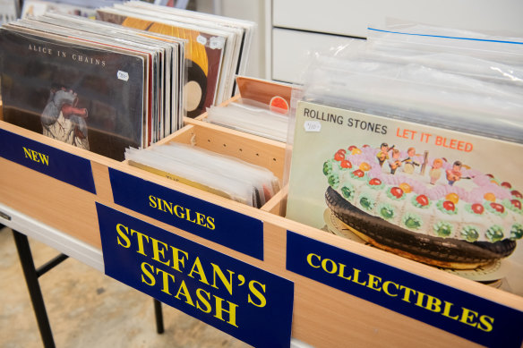 Selected singles and albums placed at
the front counter for maximum visibility.
