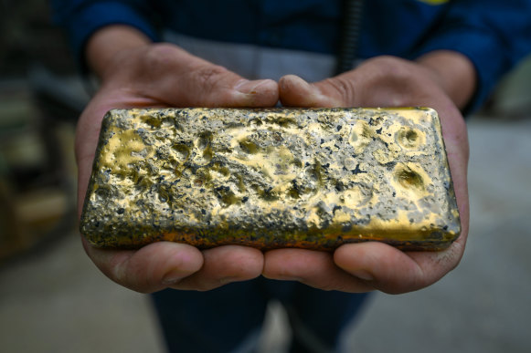 A gold bar from Kaiser Reef’s production facility in Maldon, Victoria.