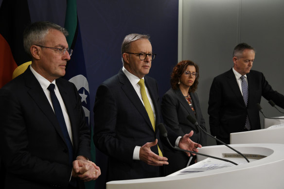 Prime Minister Anthony Albanese announcing the royal commission with members of his frontbench. 
