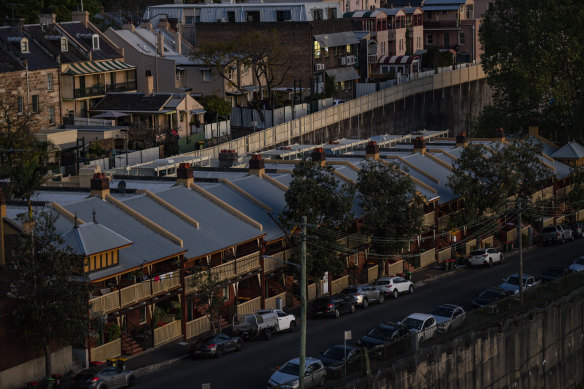 Views of housing along High St as seen from Hotel Palisade, Miller’s Point. 