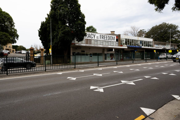 Ascham now owns two of three retail outlets that front New South Head Road, with the Ho family retaining the one beside the school's main entry gate since 1989.