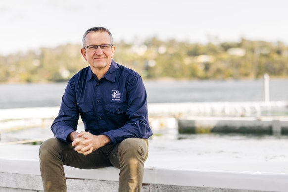 James Cook University’s Rocky De Nys was so stunned by the methane-blocking capacity of one species of seaweed, he
and fellow researcher, the CSIRO’s Nigel Tomkins, feared their measuring apparatus was broken. 