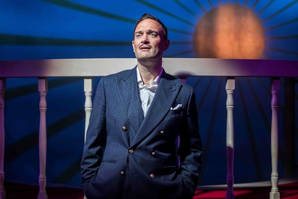 Blake Erickson as Lawrence Jamieson in Dirty Rotten Scoundrels. 