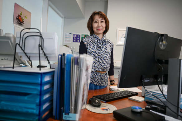 Dr Tiarni Tomita lives in Japan and Australia.