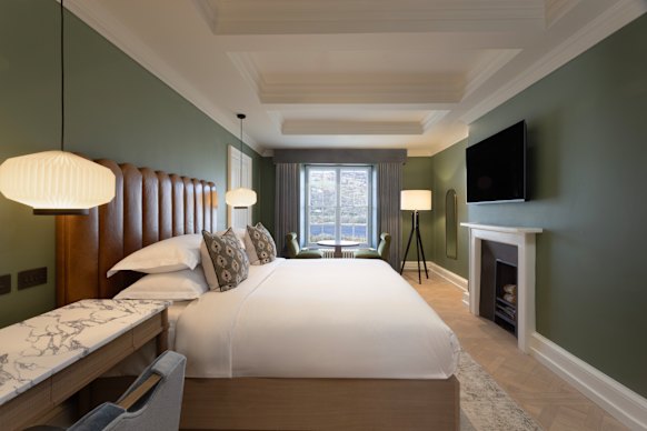 Some rooms overlook the river, others overlook the gardens.