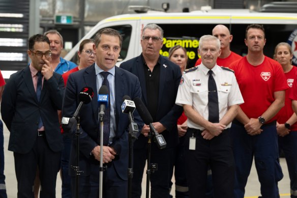 Treasurer Daniel Mookhey, Health Minister Ryan Park, HSU Secretary Gerard Hayes and Ambulance Commissioner Dominic Morgan joined paramedics at Randwick Ambulance station to announce the pay agreement.