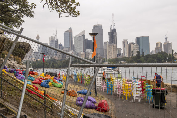 Cleaners moved in at 2am to pick up the mess left by one million spectators. 