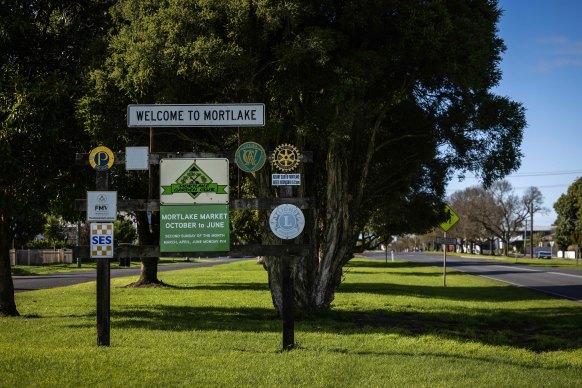 The entrance to the town of Mortlake in Victoria’s south-west.