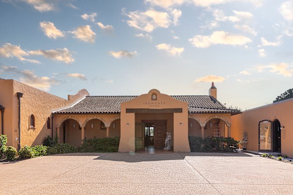 Iron Gate Estate houses a cellar door and the wonderful Iron Gate Kitchen.