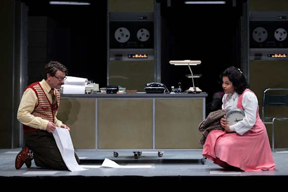 Dan Spielman (left) and Manali Datar in Eliza.