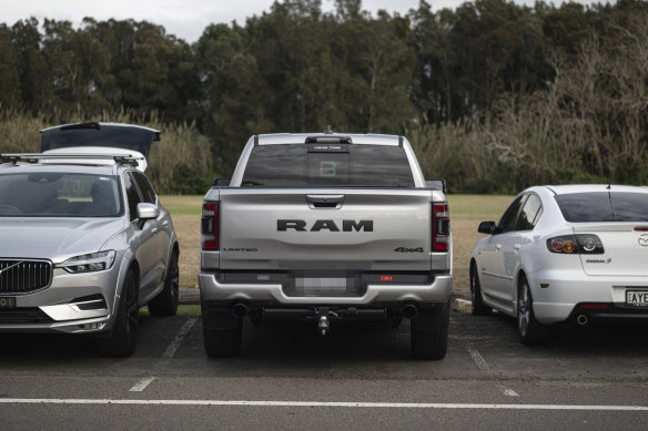 Large utes and SUVs provoke strong views from people, with proponents praising their roominess and height and saying they feel safer in them.