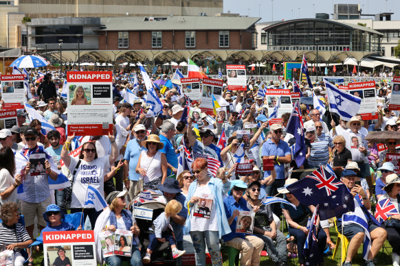 Sydney’s Jewish community at a vigil in Moore Park on Sunday.
