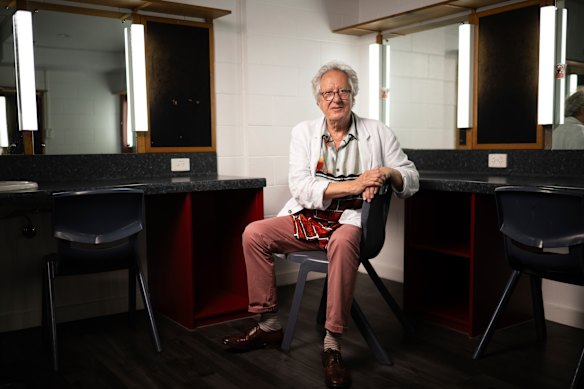 “Um escândalo nos tablóides provavelmente me colocou em um estado de reflexão por três ou quatro anos” – Geoffrey Rush no Festival AACTA na Gold Coast.