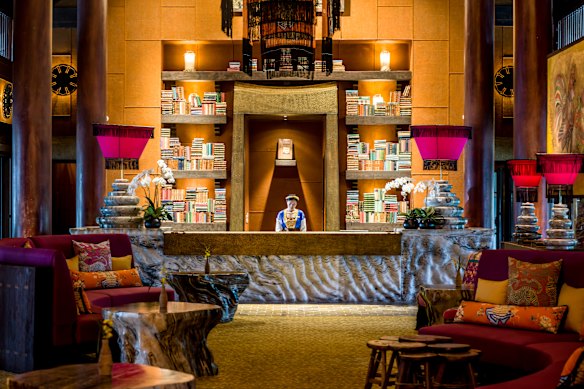The hotel attracts pilgrims who wish to relax.  