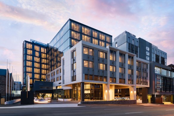 Hotel exterior on Macquarie Street.