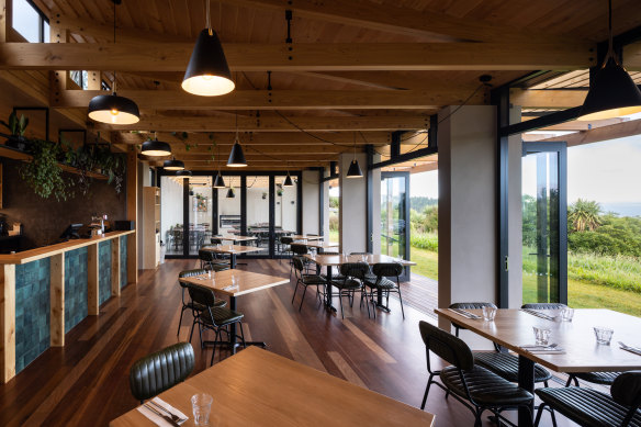 Lunch with a view ... Tussock Hill Vineyard and Cellar Door Restaurant.